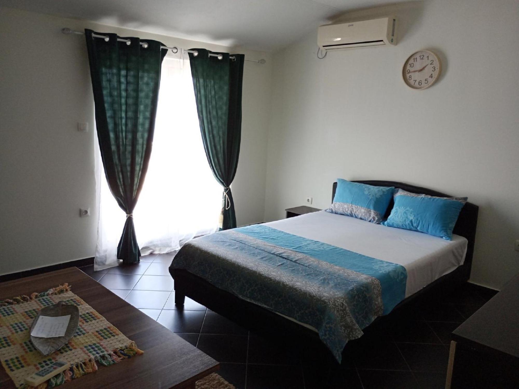 Apartments Vidikovac Tivat Eksteriør billede