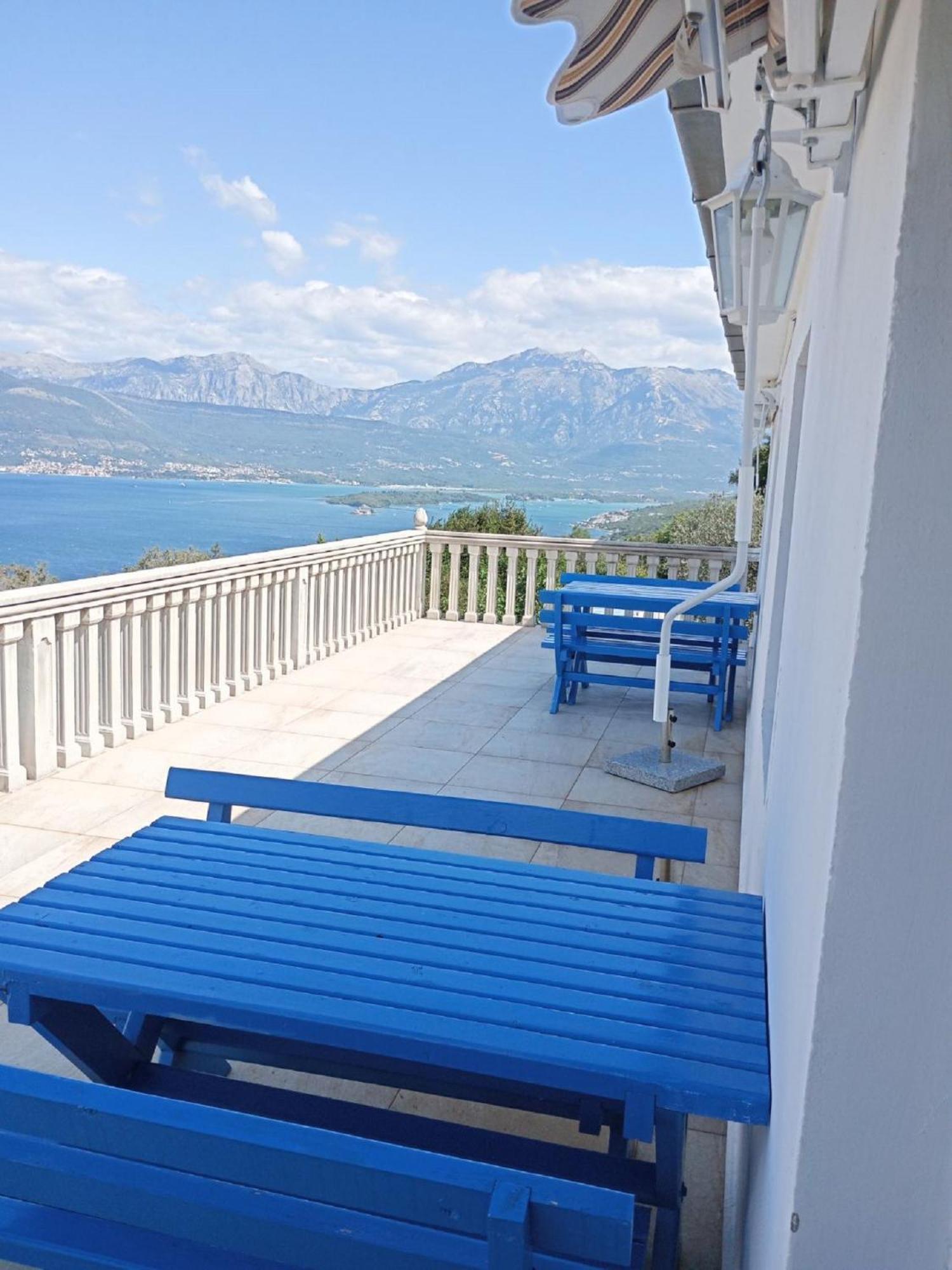 Apartments Vidikovac Tivat Eksteriør billede